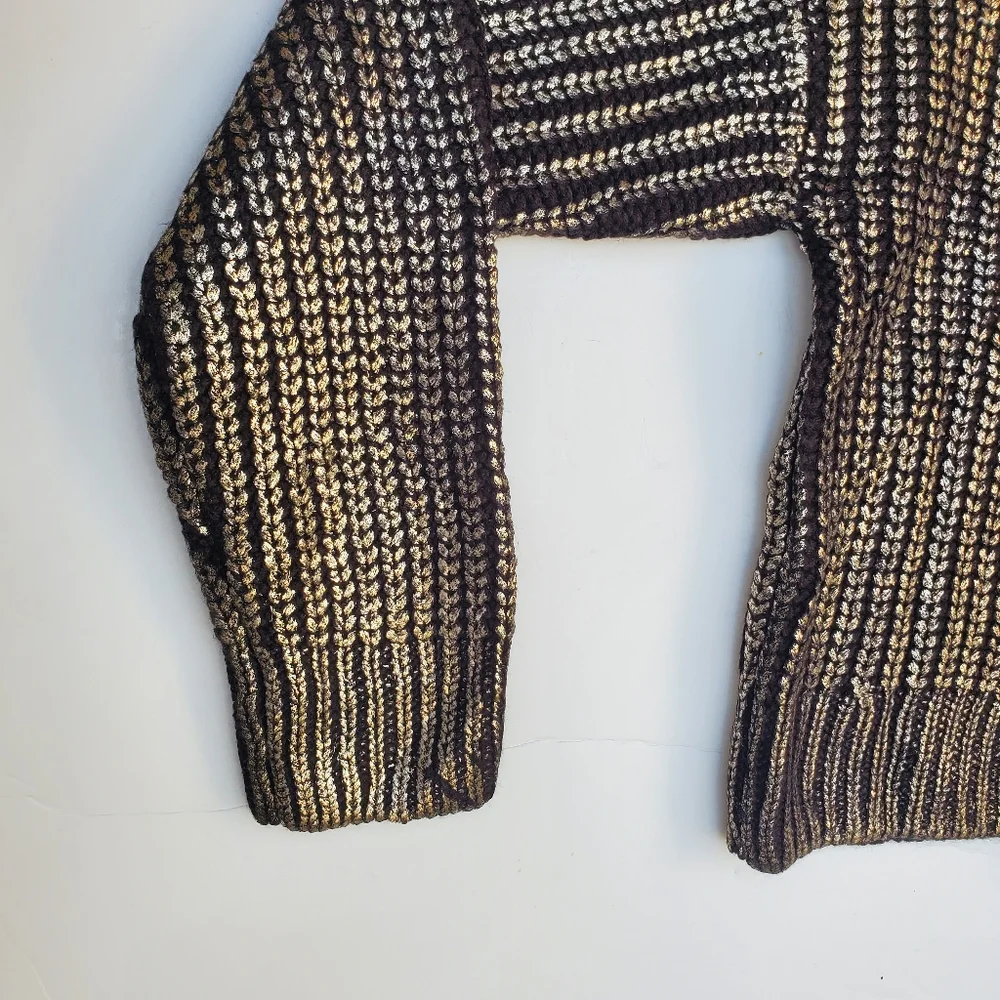 Crop Metallic Gold Black Cable Knit Sweater NWT Size L - Picture 10 of 16